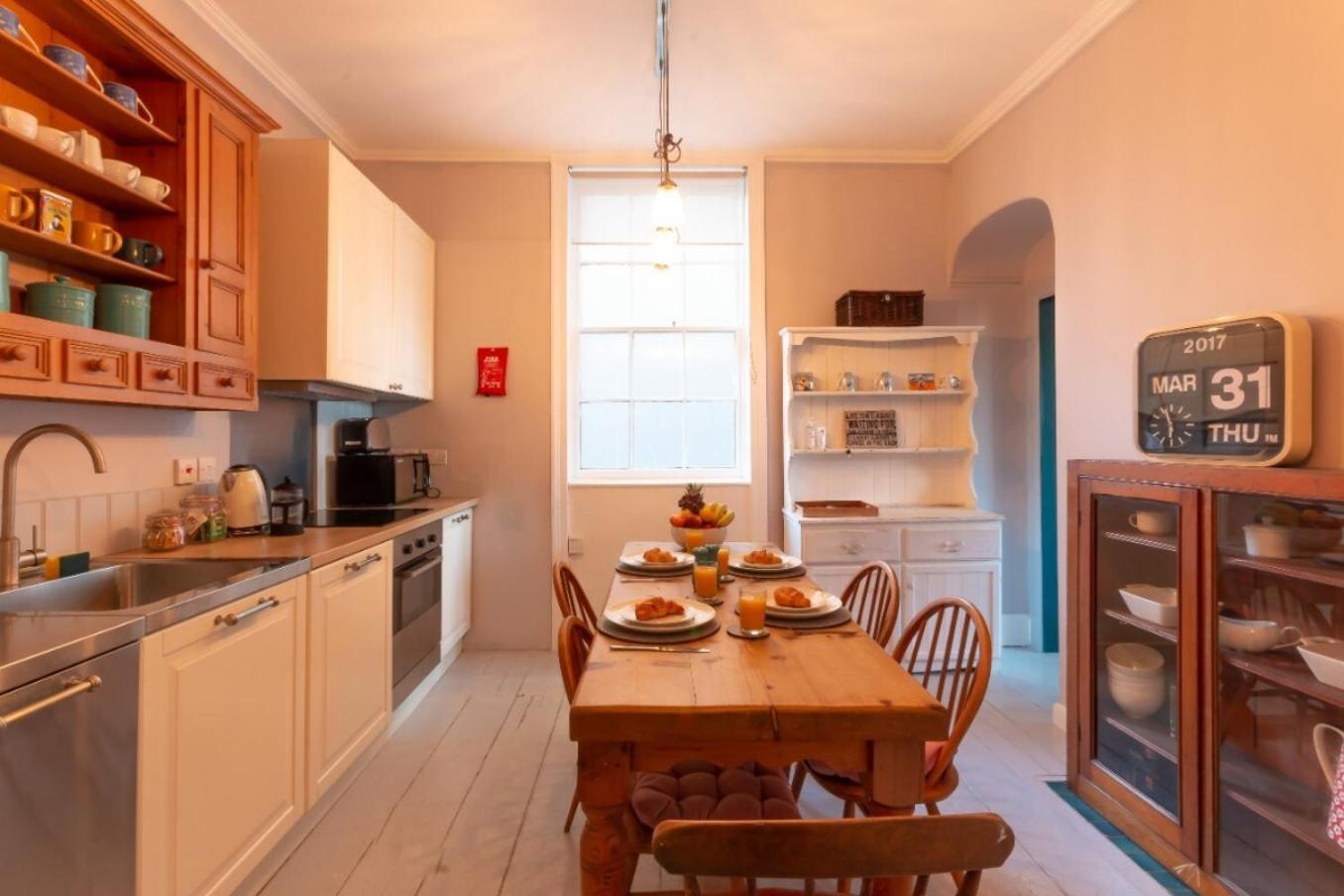 Victorian Apartment With Sea Views By Adliv Host Ramsgate Buitenkant foto